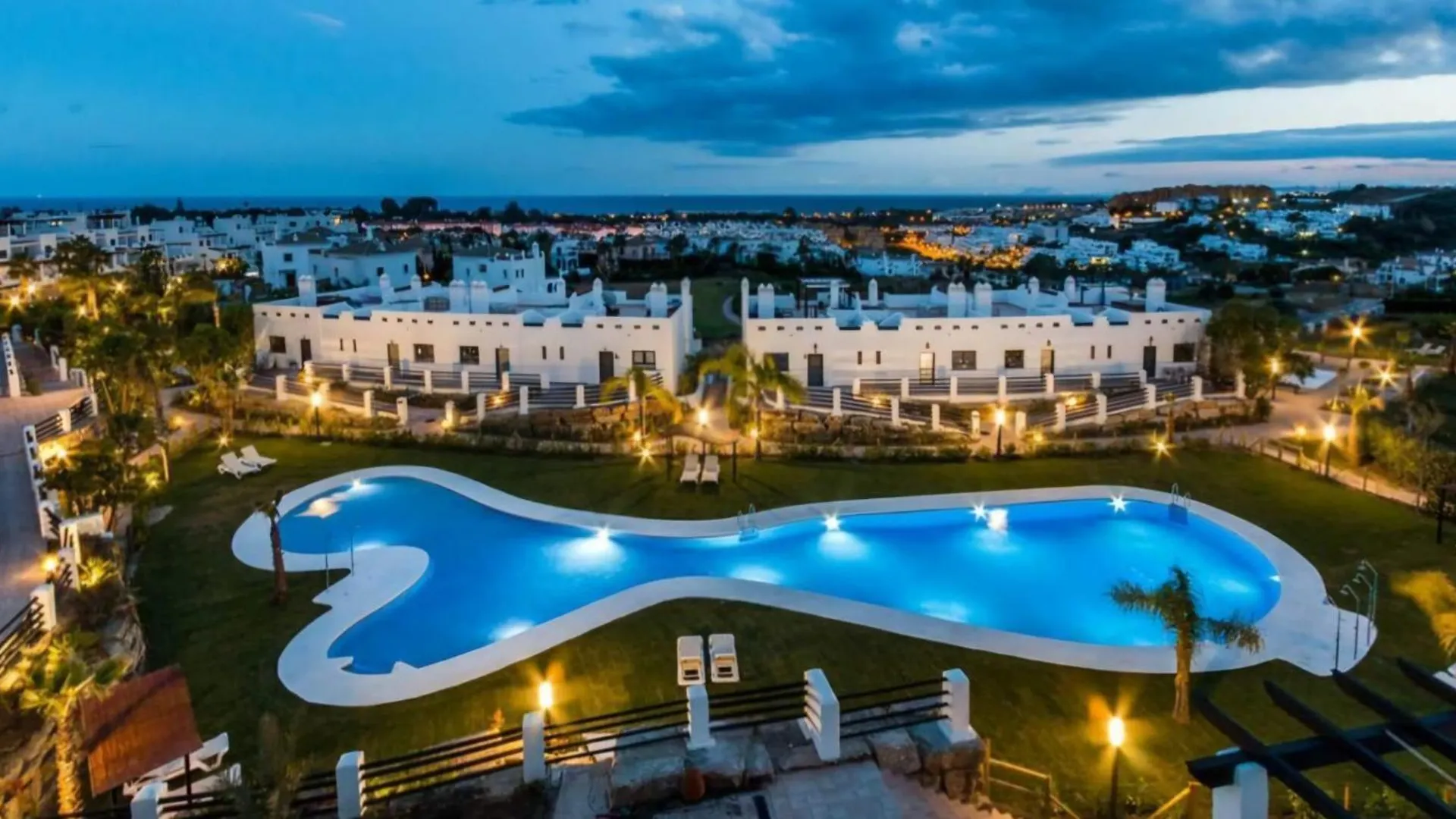Sunset Golf Resort - With Pool And Parking contacts